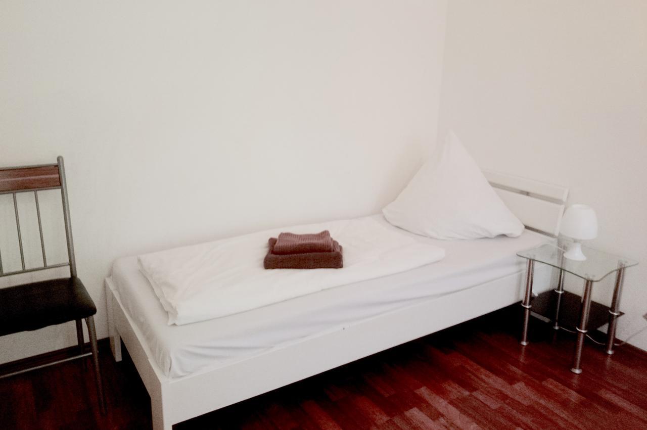 Hostel Rooms&apartment Near Zoologischen Garten Berlin